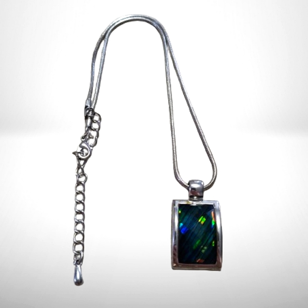 Elegant Silver Tone Necklace with Iridescent Green Blue 1" Pendant Jewelry